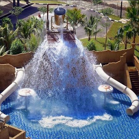 Sea View Water Theme Park At Swiss Garden Residence - 2 Bedroom Apartment Kuantan Eksteriør billede
