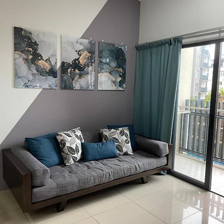 Sea View Water Theme Park At Swiss Garden Residence - 2 Bedroom Apartment Kuantan Eksteriør billede